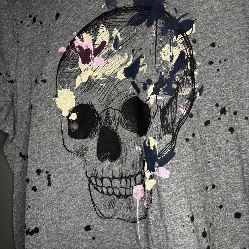 torrid Gray Graphic Tee with Ink-Splotch Detail - Picture 2 of 5